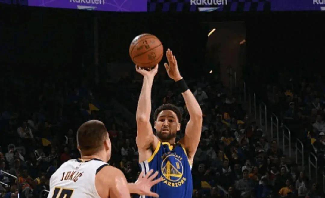 关于开拓者主场横扫勇士，壮丽胜利的信息