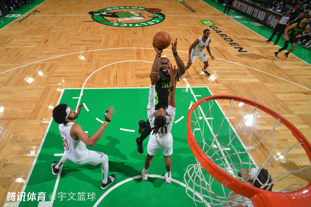 快船惊险逆转凯尔特人，豪取胜利