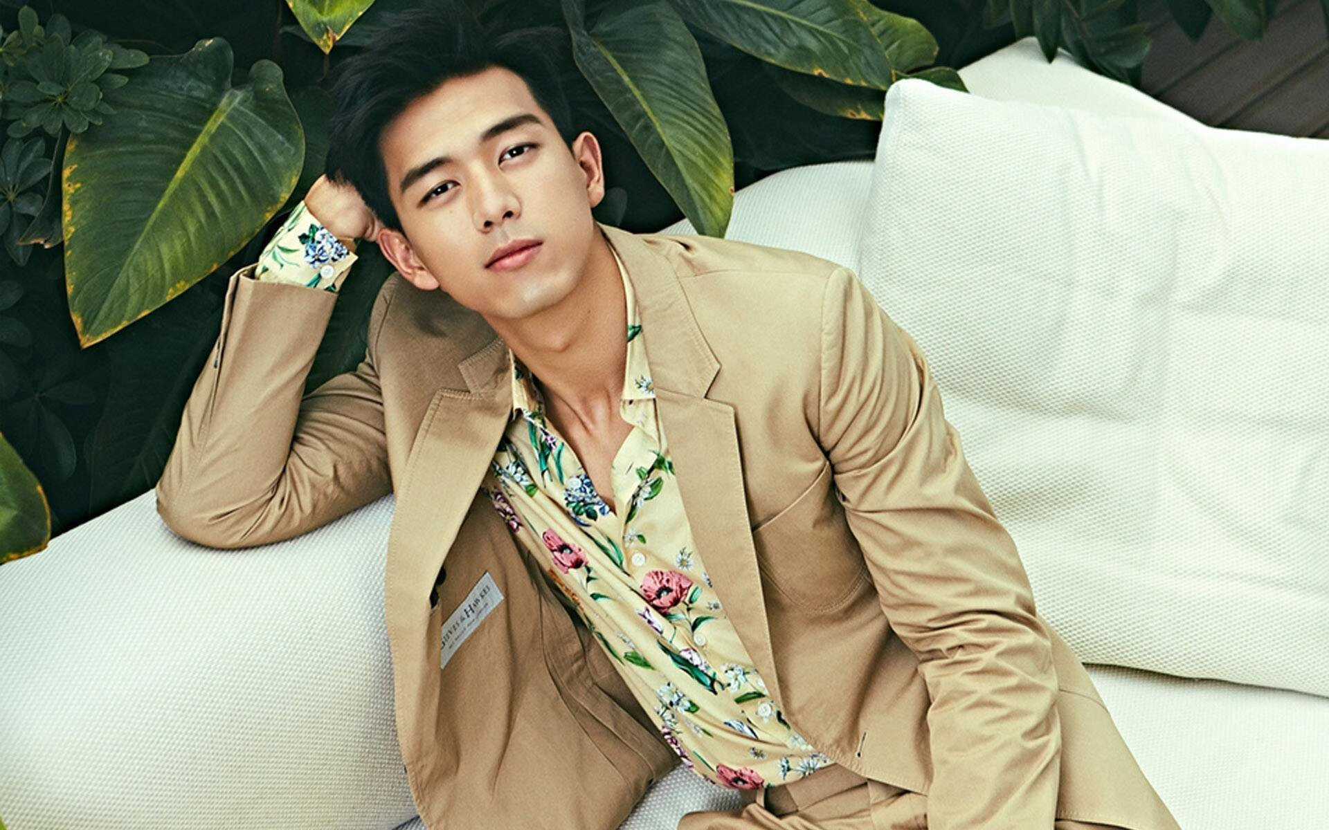 开云APP-国家德比之夜，詹姆斯的掌控力跨越运动边界